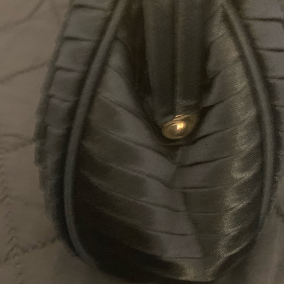 Jessica McClintock Navy Blue Satin pin tuck Clutch Handbag - Picture 4 of 6